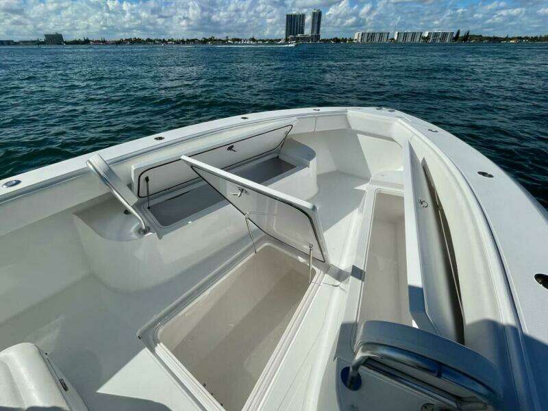 37ft Bahama Yacht For Sale