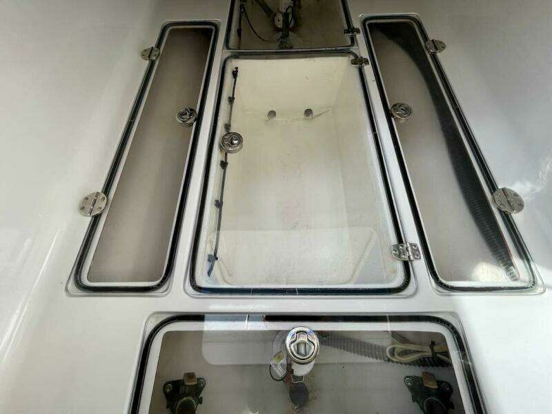 37ft Bahama Yacht For Sale