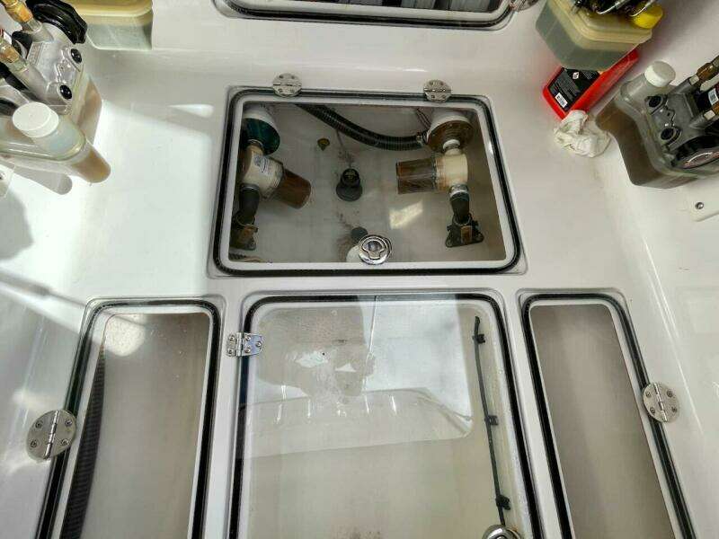 37ft Bahama Yacht For Sale