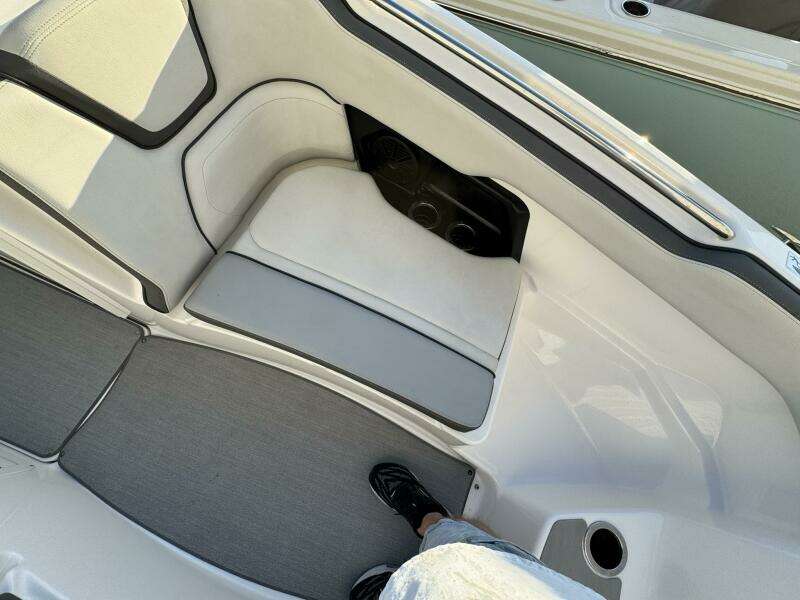 25ft Sea Doo Sport Boats Yacht For Sale