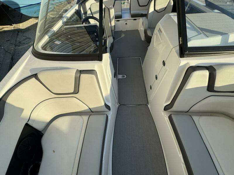 25ft Sea Doo Sport Boats Yacht For Sale