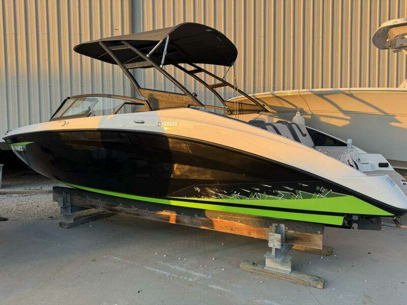 25ft Sea Doo Sport Boats Yacht For Sale