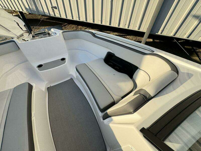 25ft Sea Doo Sport Boats Yacht For Sale