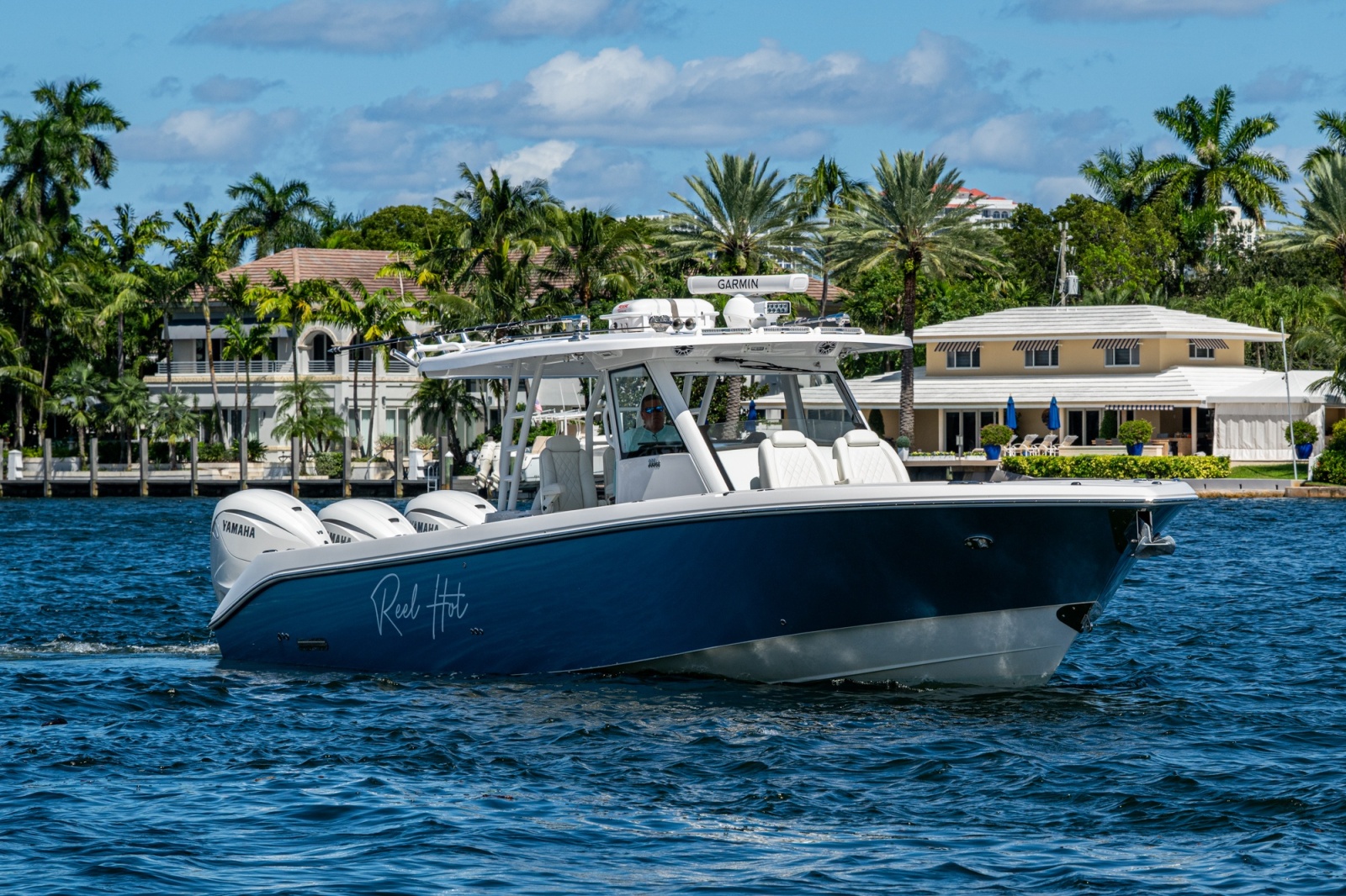 2020 Everglades 395 Center Console