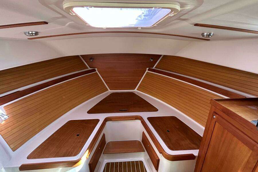 Solitude 33ft Back Cove Yacht For Sale