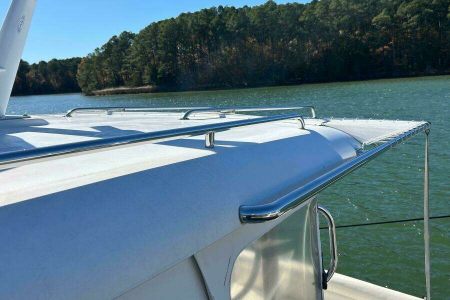 Solitude 33ft Back Cove Yacht For Sale