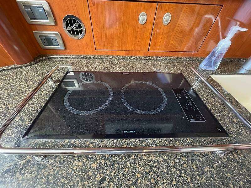 S Caper 29ft Sea Ray Yacht For Sale