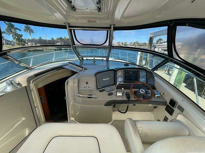 S Caper 29ft Sea Ray Yacht For Sale