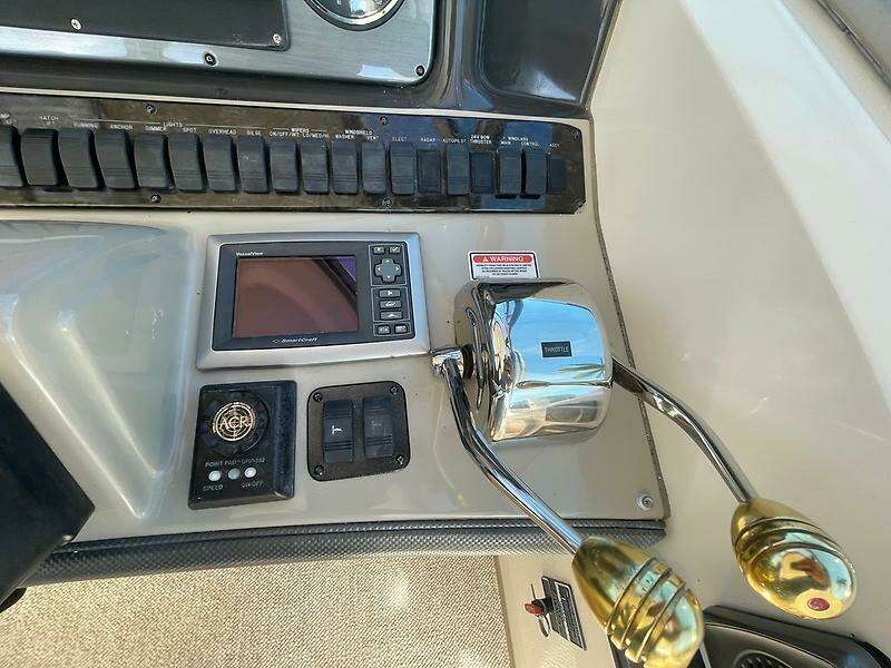 S Caper 29ft Sea Ray Yacht For Sale