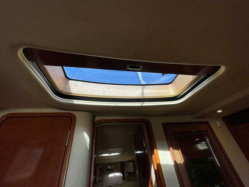 S Caper 29ft Sea Ray Yacht For Sale