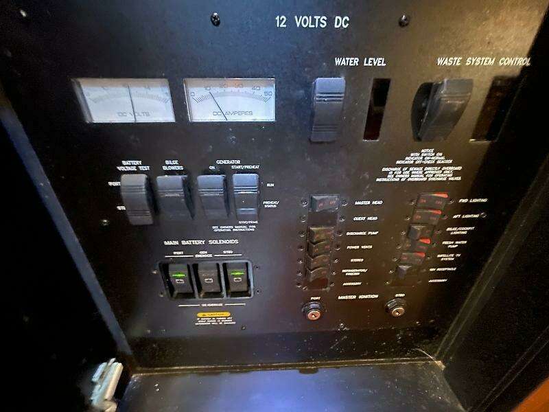 S Caper 29ft Sea Ray Yacht For Sale