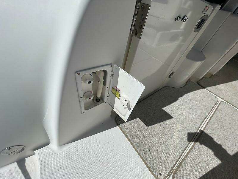 S Caper 29ft Sea Ray Yacht For Sale