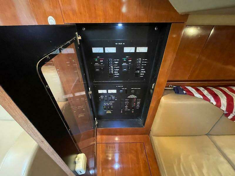 S Caper 29ft Sea Ray Yacht For Sale