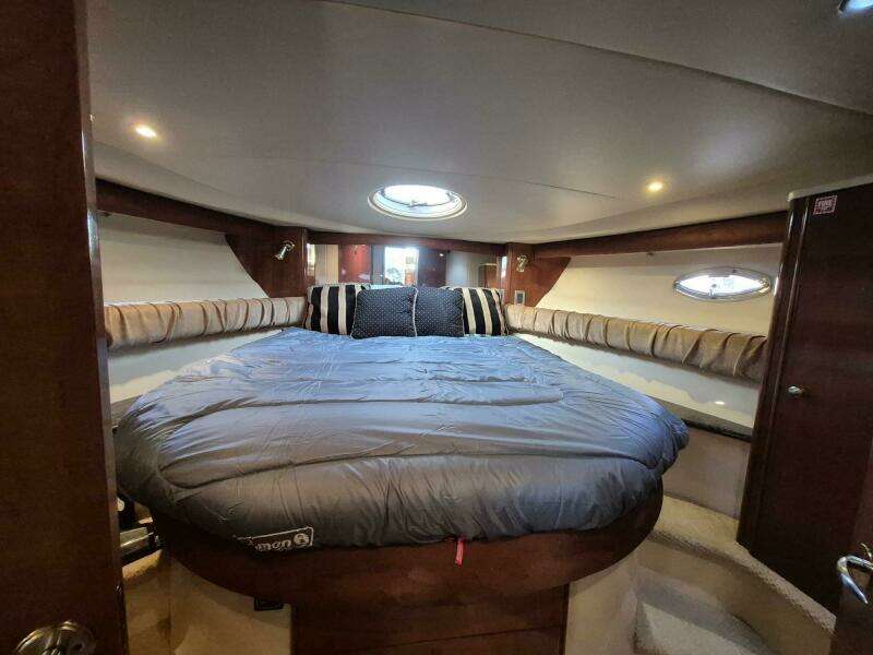 41ft Meridian Yacht For Sale