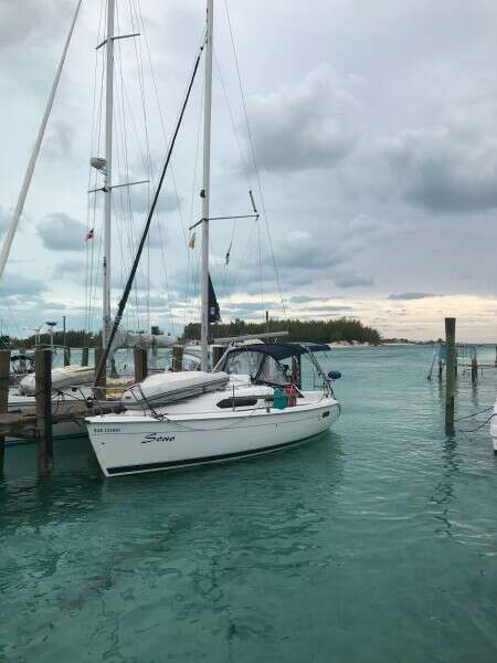 Sono 30ft Hunter Yacht For Sale