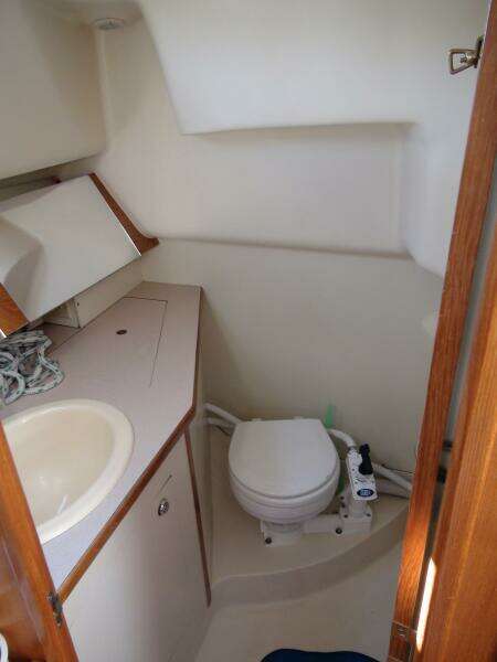 Sono 30ft Hunter Yacht For Sale