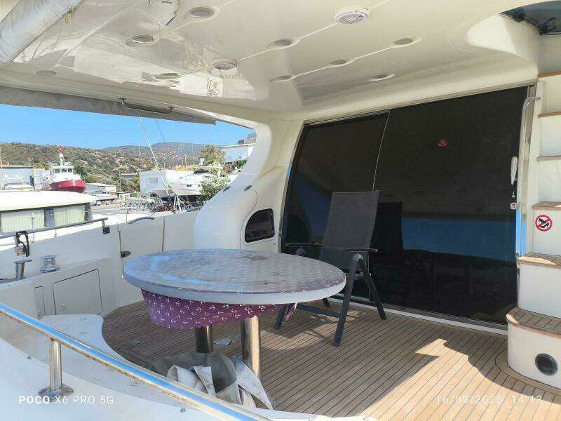 70ft Azimut Yacht For Sale