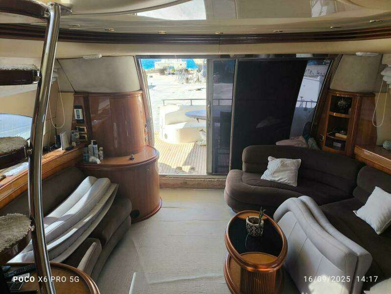 70ft Azimut Yacht For Sale