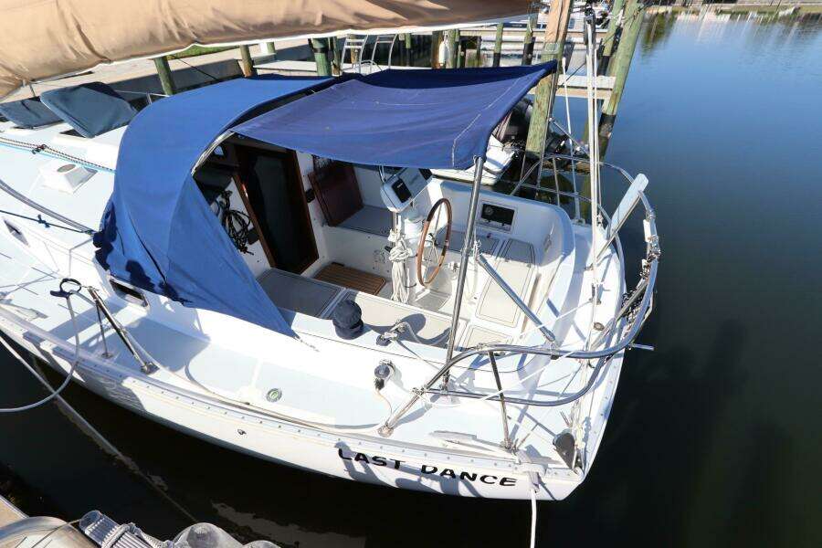 26ft Nonsuch Yacht For Sale