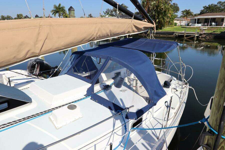 26ft Nonsuch Yacht For Sale