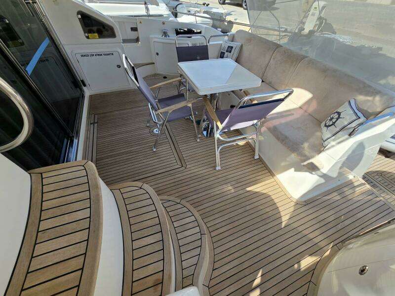 60ft Azimut Yacht For Sale