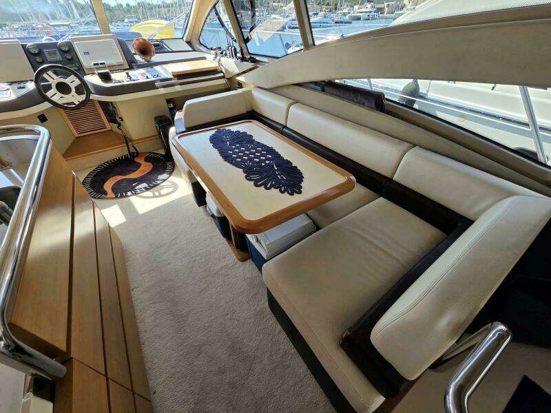 60ft Azimut Yacht For Sale