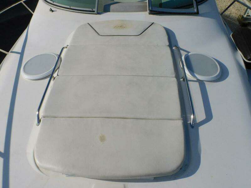 The Revenge 30ft Monterey Yacht For Sale