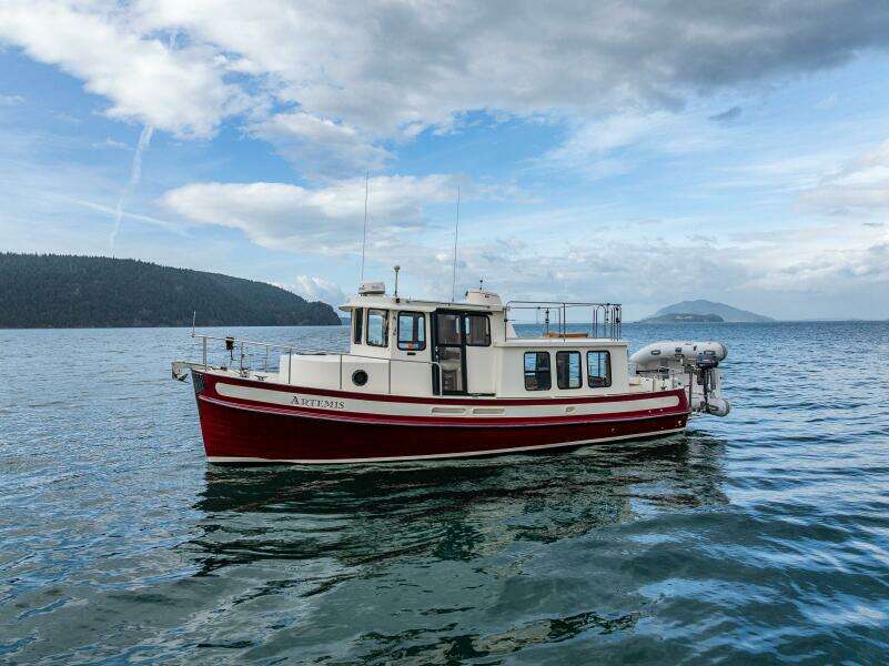 32ft Nordic Tugs Yacht For Sale
