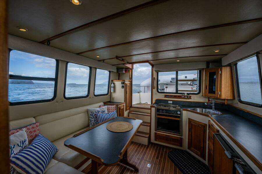 32ft Nordic Tugs Yacht For Sale