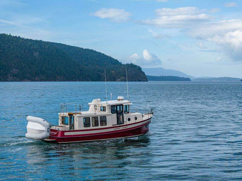 32ft Nordic Tugs Yacht For Sale