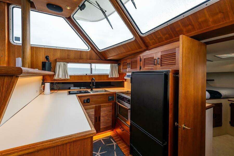 Holliday 48ft Tollycraft Yacht For Sale