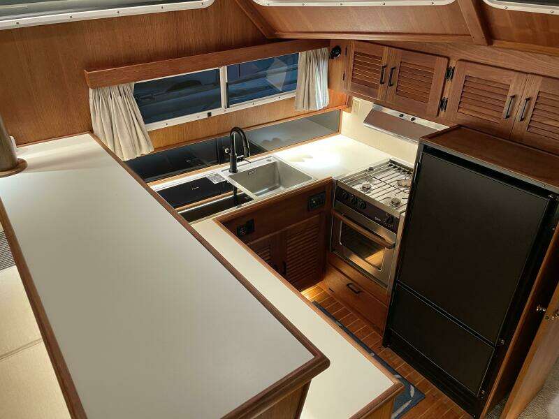 Holliday 48ft Tollycraft Yacht For Sale