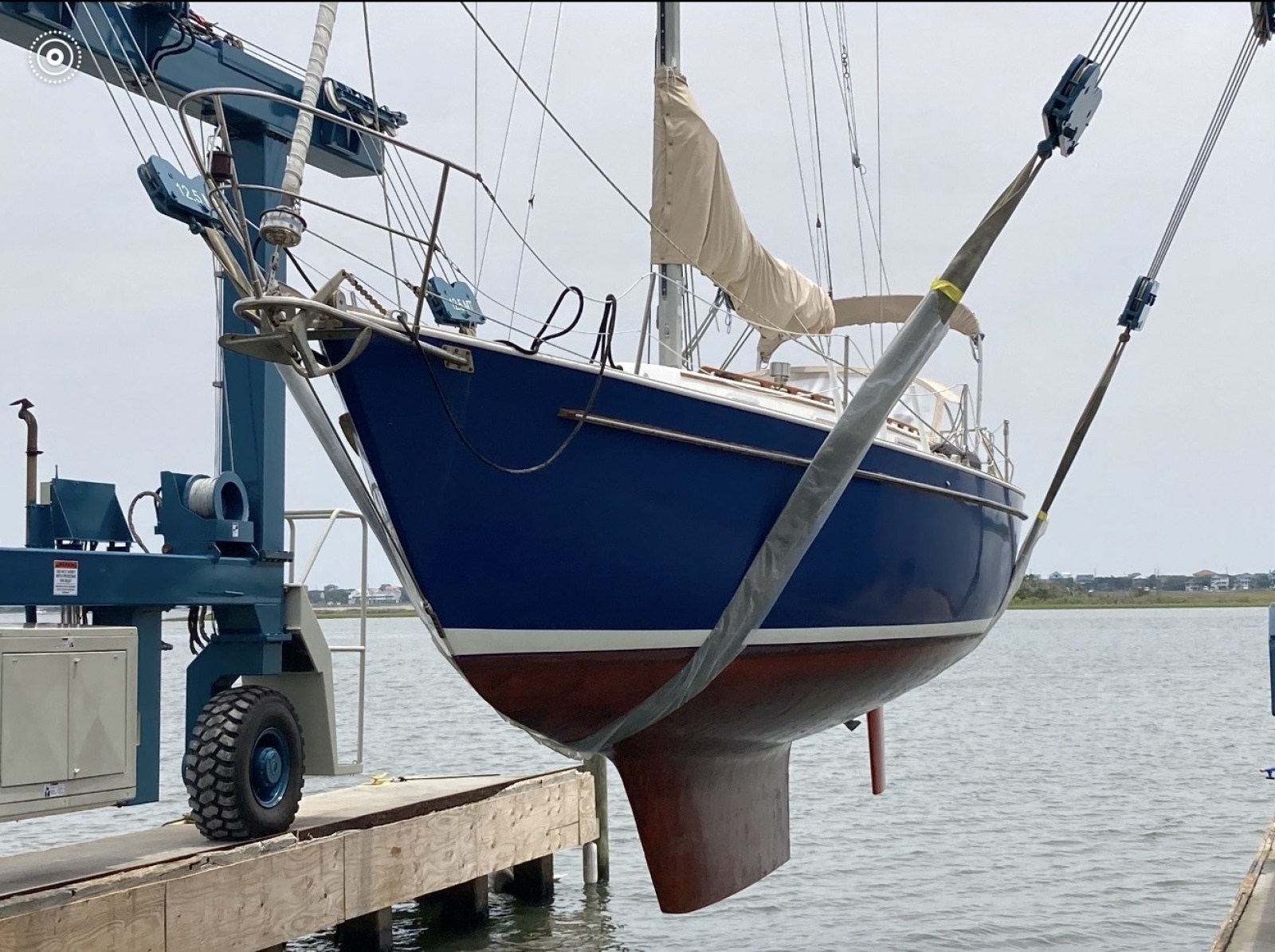Halcyon 35ft Niagara Yacht For Sale
