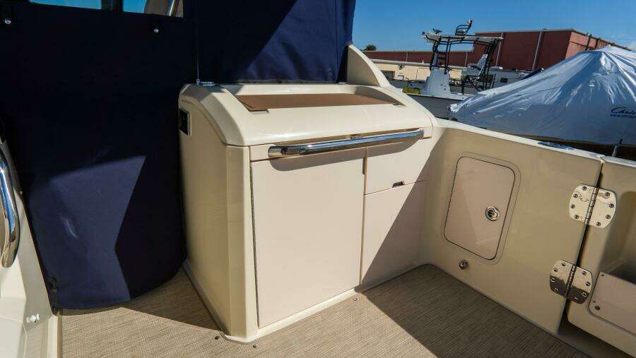 Calypso 35 35ft Chris Craft Yacht For Sale