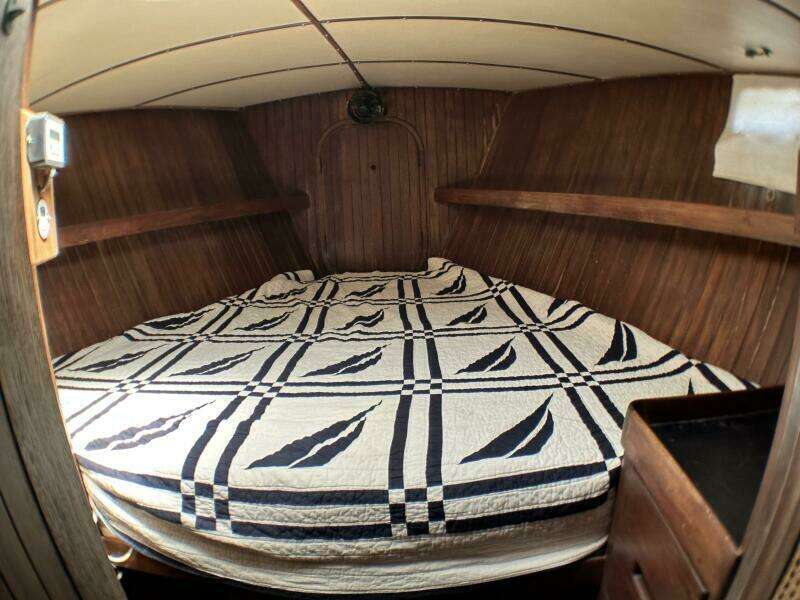 Luna Sea 43ft Oceanic Yacht For Sale