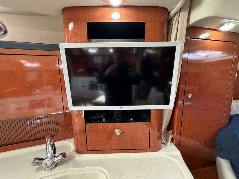 Our Priorities 34ft Sea Ray Yacht For Sale