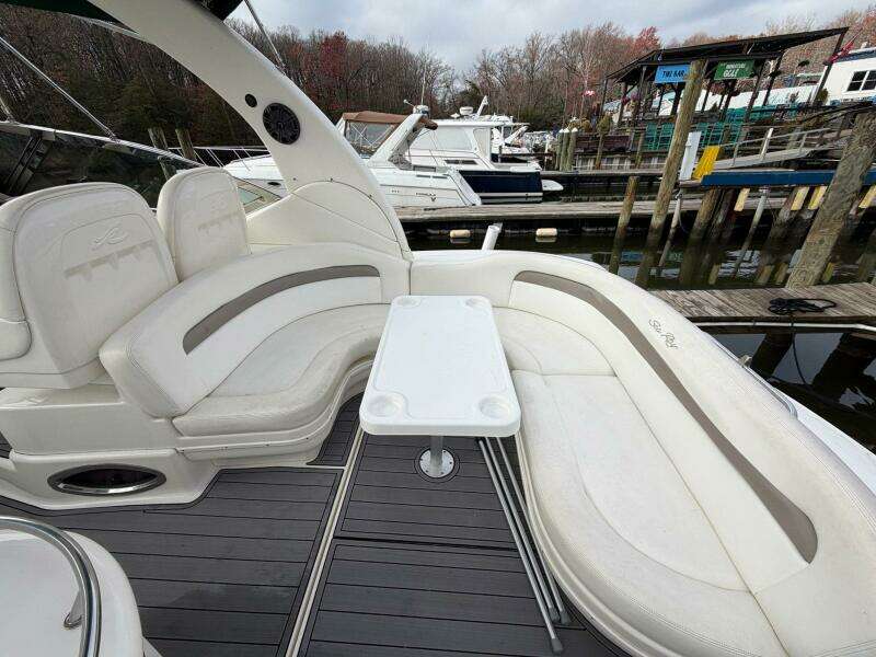Our Priorities 34ft Sea Ray Yacht For Sale