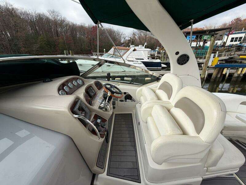 Our Priorities 34ft Sea Ray Yacht For Sale