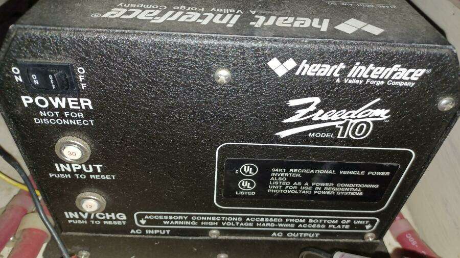 Silver 35ft Saga Yacht For Sale