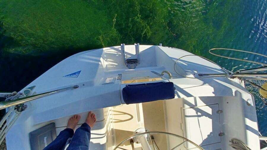 Silver 35ft Saga Yacht For Sale