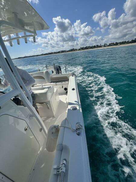 23ft Sea Hunt Yacht For Sale