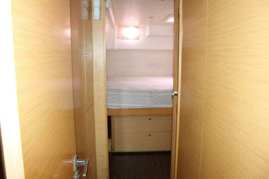 ARAH 45ft Lagoon Yacht For Sale