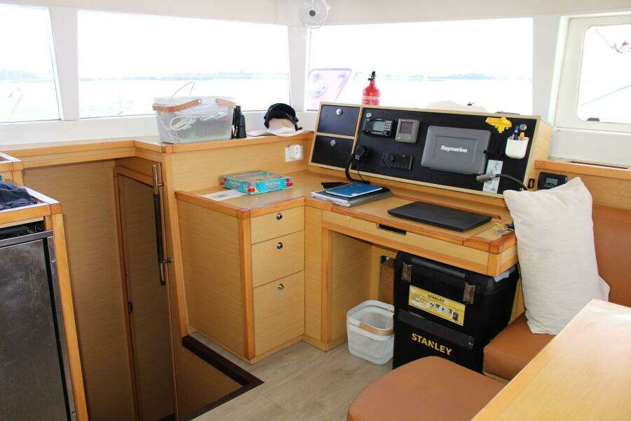 ARAH 45ft Lagoon Yacht For Sale