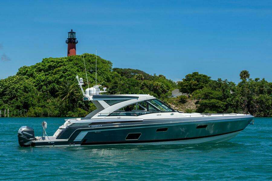43ft Formula Yacht For Sale