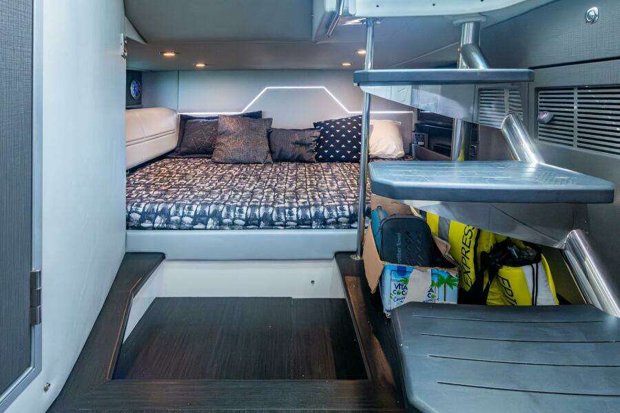 43ft Formula Yacht For Sale