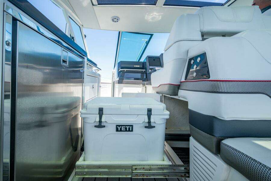 43ft Formula Yacht For Sale