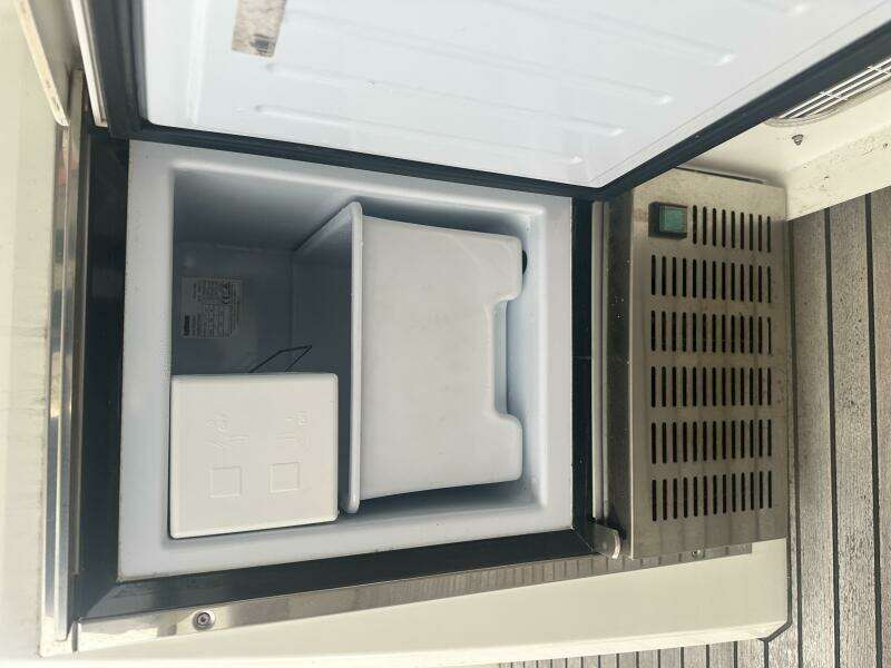 World Wide 46ft Prestige Yacht For Sale