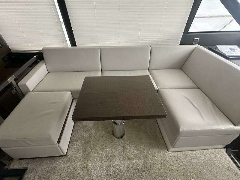 World Wide 46ft Prestige Yacht For Sale