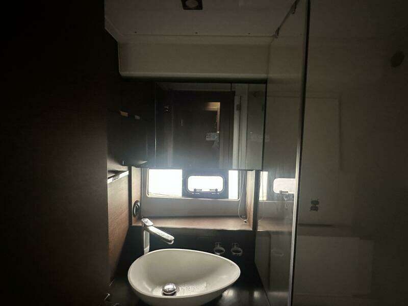 World Wide 46ft Prestige Yacht For Sale