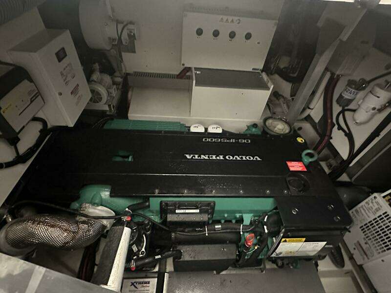 World Wide 46ft Prestige Yacht For Sale